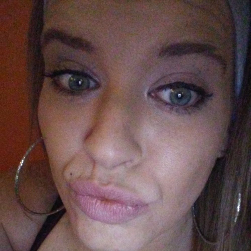 Meet your Posher, Ceara